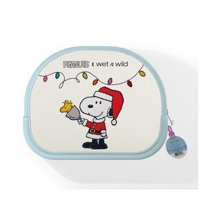 Wet n Wild Peanuts Snoopy Cosmetic Bag NWT